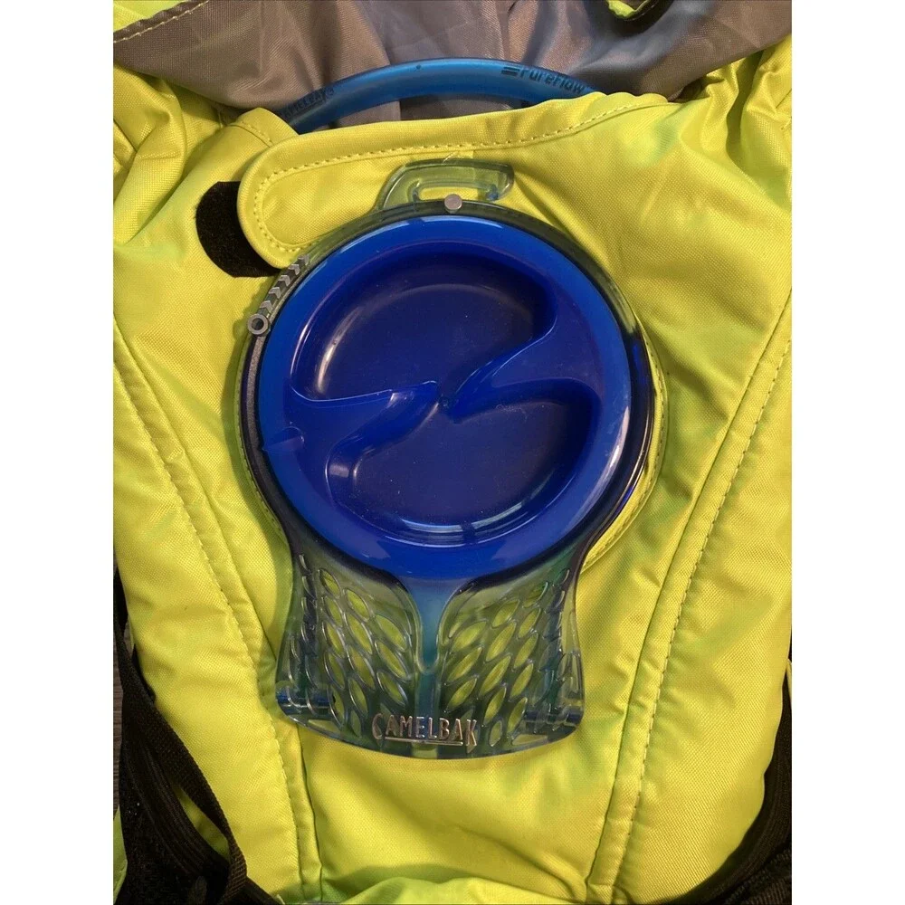 Camelbak Velocity Hydration Pack 2 L Bladder Hiking Backpack Neon Yellow
